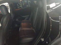 Tesla Model Y Long Range All-Wheel Drive - ფოტო 17