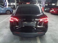 Tesla Model Y Long Range All-Wheel Drive - ფოტო 6