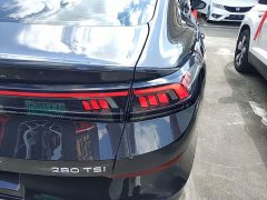Volkswagen Lingdu L 280TSI DSG Dazzling Red Edition - ფოტო 8
