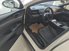 BYD Dolphin 06 DM-i Smart Drive 120KM Deluxe - ფოტო 16