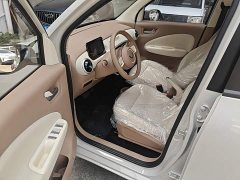 Wuling Hongguang MINIEV 2025 Fourth Generation Four-Door Advanced Edition - ფოტო 16