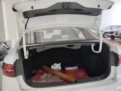 Volkswagen Jetta VA7 1.4T Automatic First-Come-First-Served Edition - ფოტო 19