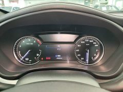 Cadillac XT4 28T FWD Luxury - ფოტო 12