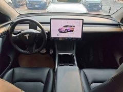 Tesla Model Y Rear-Wheel Drive - ფოტო 10