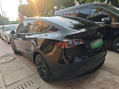 Tesla Model Y Rear-Wheel Drive - ფოტო 5