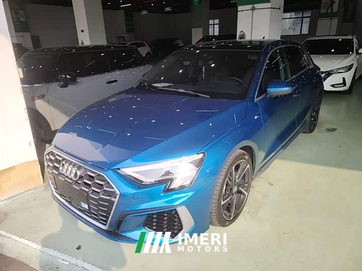 Audi A3 2021 Sportback 35 TFSI Fashion Sport - ავტომობილი ჩინეთიდან