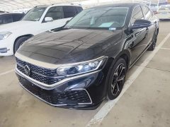 Volkswagen Passat Outstanding Edition 380TSI Starry Sky Dragon Ascendant Version - ფოტო 1