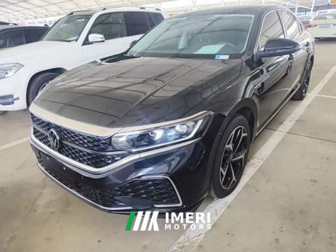 2026 Volkswagen Passat Outstanding Edition 380TSI Starry Sky Dragon Ascendant Version