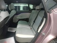 Voyah Lantu Zhiyin Four-Wheel Drive Global Edition - ფოტო 17