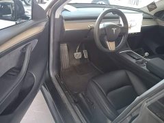 Tesla Model Y Rear-Wheel Drive - ფოტო 16