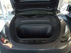 Tesla Model Y Rear-Wheel Drive - ფოტო 20