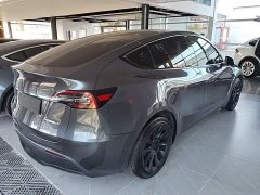 Tesla Model Y Rear-Wheel Drive - ფოტო 7