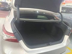 Toyota Camry 2021 2.0G Luxury - ფოტო 19