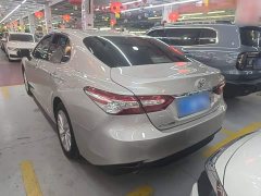 Toyota Camry 2021 2.0G Luxury - ფოტო 5