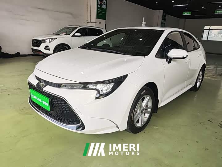 Toyota Corolla 1.8L CVT Luxury - ავტომობილი ჩინეთიდან