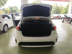 Toyota Corolla 1.8L CVT Luxury - ფოტო 19