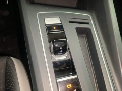 Volkswagen Golf 300TSI Pro - ფოტო 14