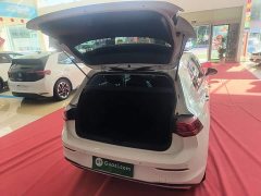 Volkswagen Golf 300TSI Pro - ფოტო 19