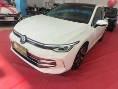 Volkswagen Golf 300TSI Pro - ფოტო 2