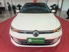 Volkswagen Golf 300TSI Pro - ფოტო 3