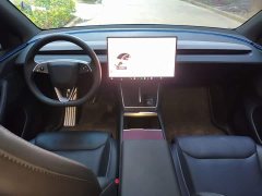Tesla Model Y L Long Range All-Wheel Drive - ფოტო 10