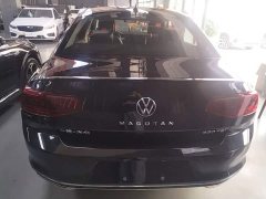Volkswagen Magotan 2 Million Units Commemorative Edition 330TSI DSG Luxury - ფოტო 6