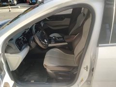 BYD Qin PLUS Glory Edition DM-i 55KM Leading - ფოტო 15