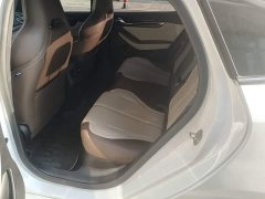 BYD Qin PLUS Glory Edition DM-i 55KM Leading - ფოტო 17