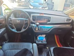 Honda Odyssey 2.0L Sharp Smart Enjoy Edition - ფოტო 10