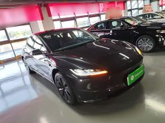 Tesla Model 3 Rear-Wheel Drive - ფოტო 4