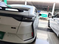 Dongfeng Yixuan Mach Edition 1.5T Automatic Pursuit Knight Edition - ფოტო 8