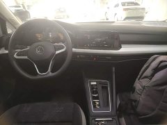 Volkswagen Golf 200TSI DSG - ფოტო 10