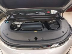 Li Auto L6 Pro - ფოტო 20