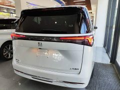 Buick GL8 New Energy Lusang Respect Edition - ფოტო 7