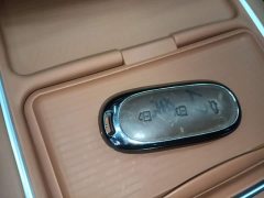 Li Auto L8 Pro - ფოტო 9