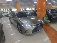 Lexus ES 2020 200 Excellence Edition - ფოტო 4