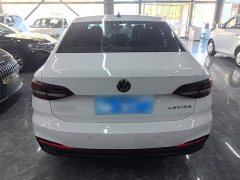 Volkswagen Lavida 1.5L Automatic Deyi Edition - ფოტო 6