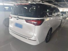 Buick GL8 ES Luxe Enjoyment Edition - ფოტო 7