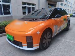 Li Auto i6 Four-Wheel Drive Standard Edition - ფოტო 2