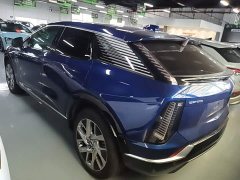 Cadillac IQ Aoge Standard Range - ფოტო 5