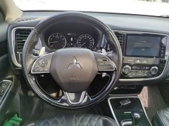 Mitsubishi Outlander 2021 2.4L AWD Radiance Edition 5-Seater - ფოტო 11