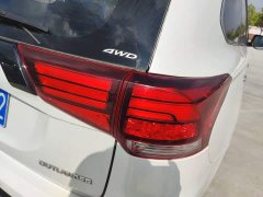 Mitsubishi Outlander 2021 2.4L AWD Radiance Edition 5-Seater - ფოტო 8
