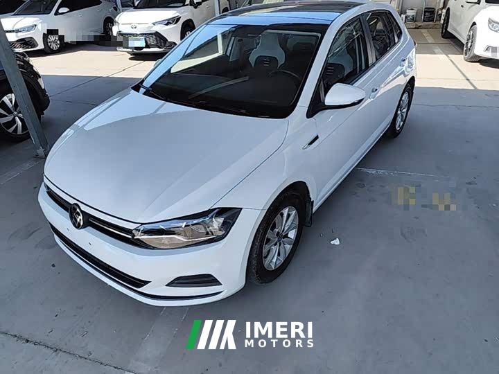 Volkswagen Polo Plus 1.5L Automatic Colorful Tech Edition