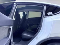 Tesla Model Y 2023 Rear-Wheel Drive - ფოტო 17