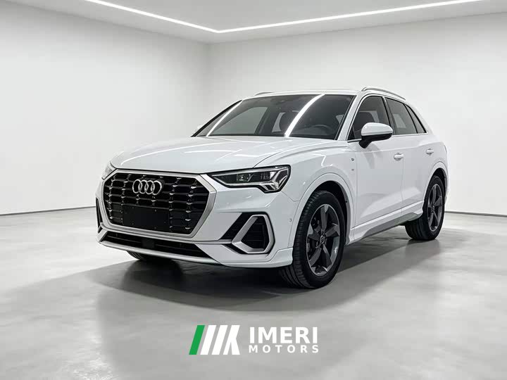 Audi Q3 35 TFSI Fashion Dynamic