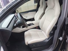 Tesla Model Y L Long Range All-Wheel Drive - ფოტო 15