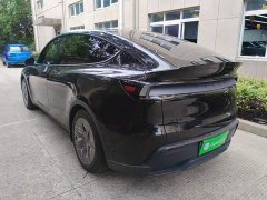 Tesla Model Y L Long Range All-Wheel Drive - ფოტო 5