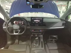 Audi Q5L 40T Luxury Dynamic - ფოტო 10