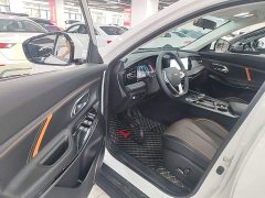 Changan Oshan X7 PLUS 1.5T Blue Whale Edition Auto Smart Supreme 7-seater - ფოტო 16