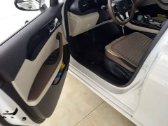 BYD Qin PLUS 2023 Champion Edition DM-i 55KM Leading - ფოტო 16